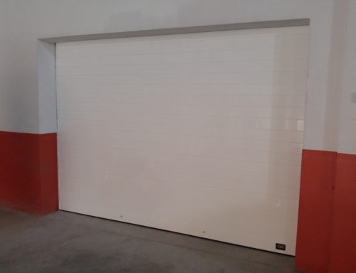 Puerta de garaje automática